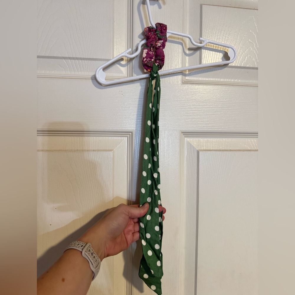 Matilda Jane scrunchie with bow